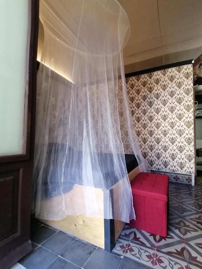 L'Antico Palazzo Rooms Катанія Екстер'єр фото